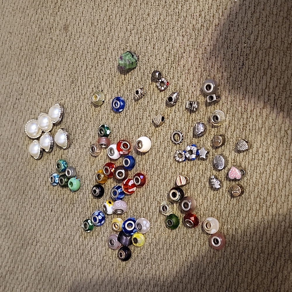 60 pices beads